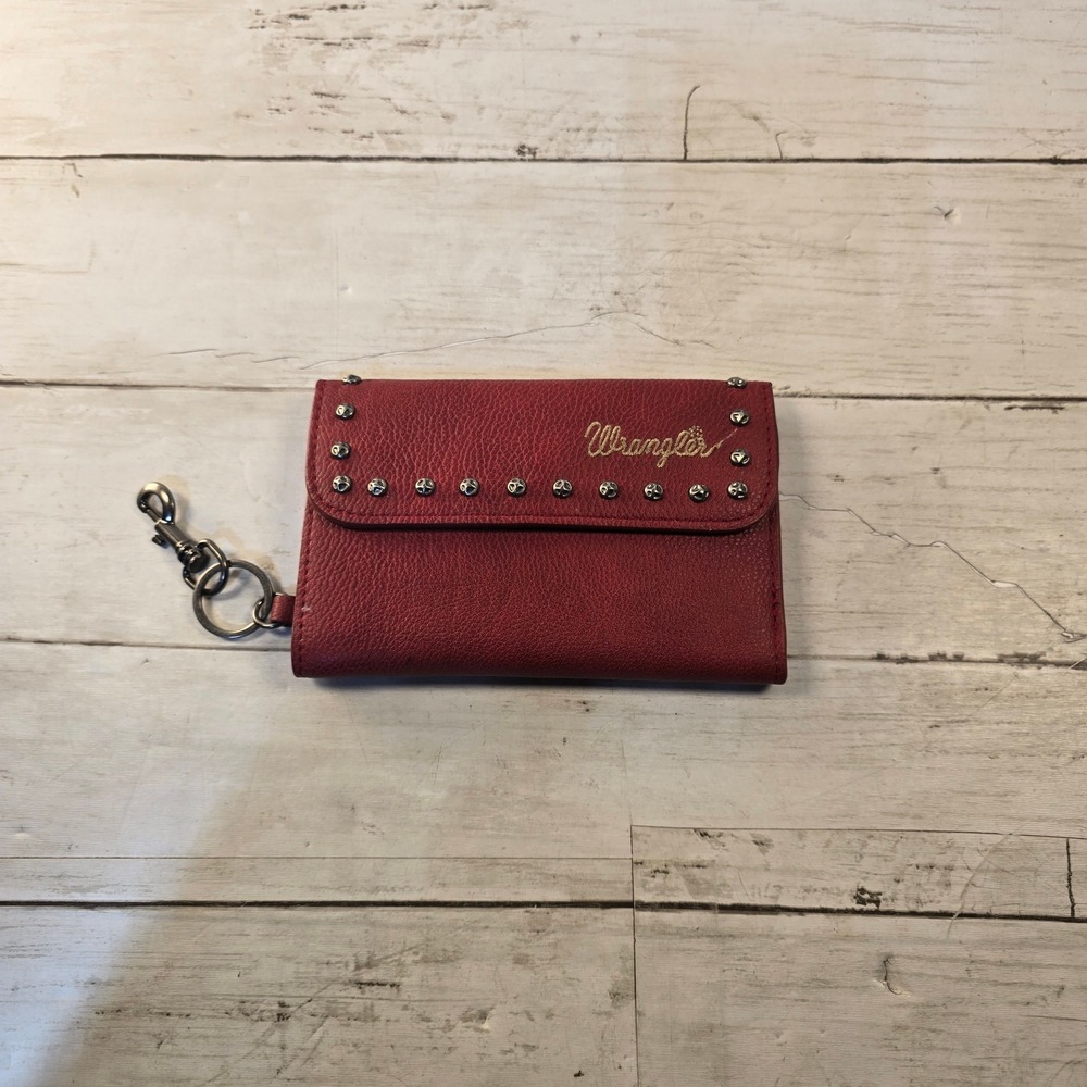 Wrangler Red Studded Trifold Wallet Vegan Leather Western Biker Keyring Clasp